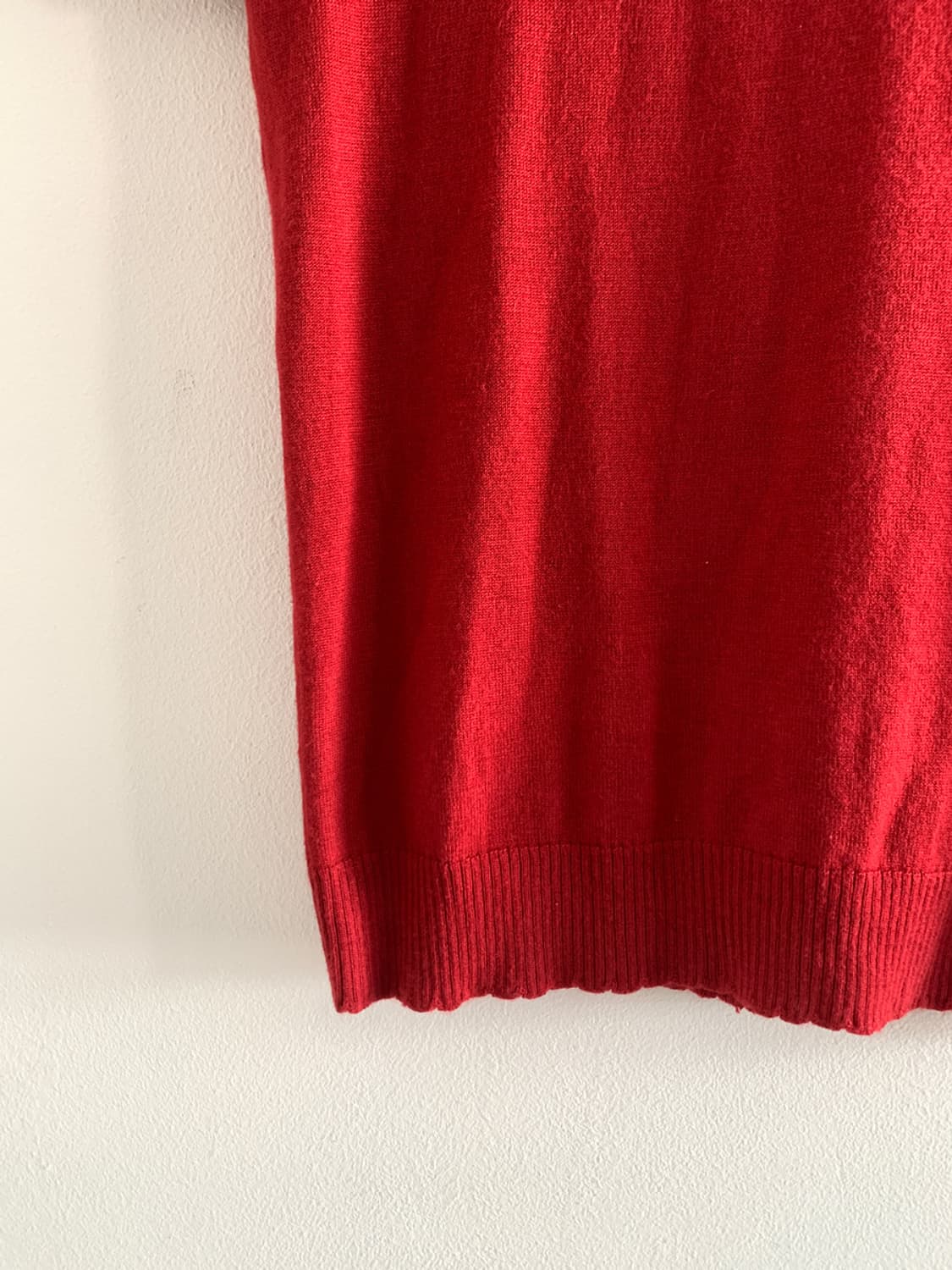 (Vintage)beads u neck knit(red) 상품이미지4