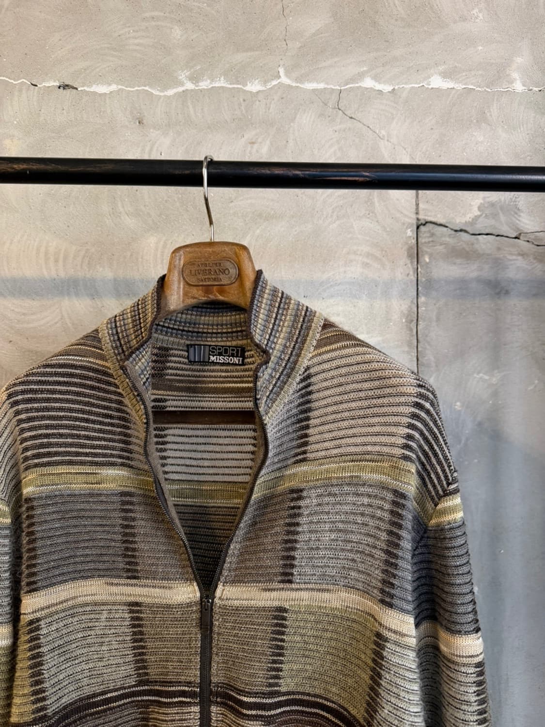 미쏘니 짚업 가디건 105 상품이미지3