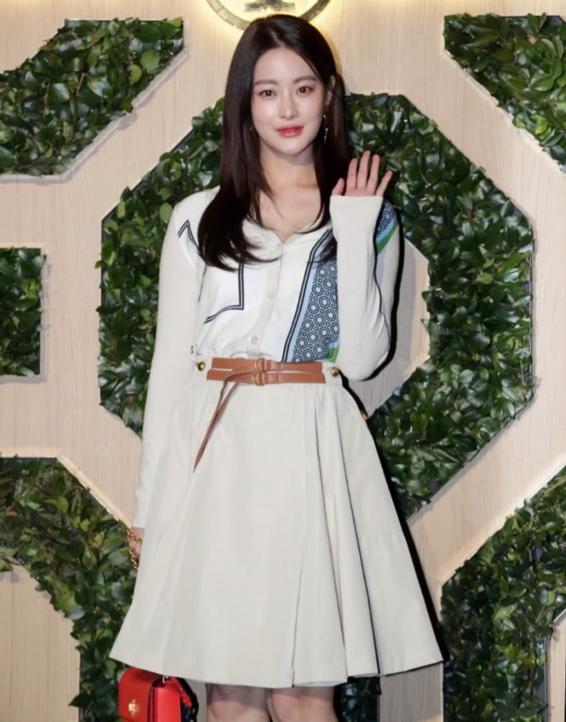 (오연서착용)TORY BURCH 토리버치 벨티드 플레어 스커트 상품이미지2