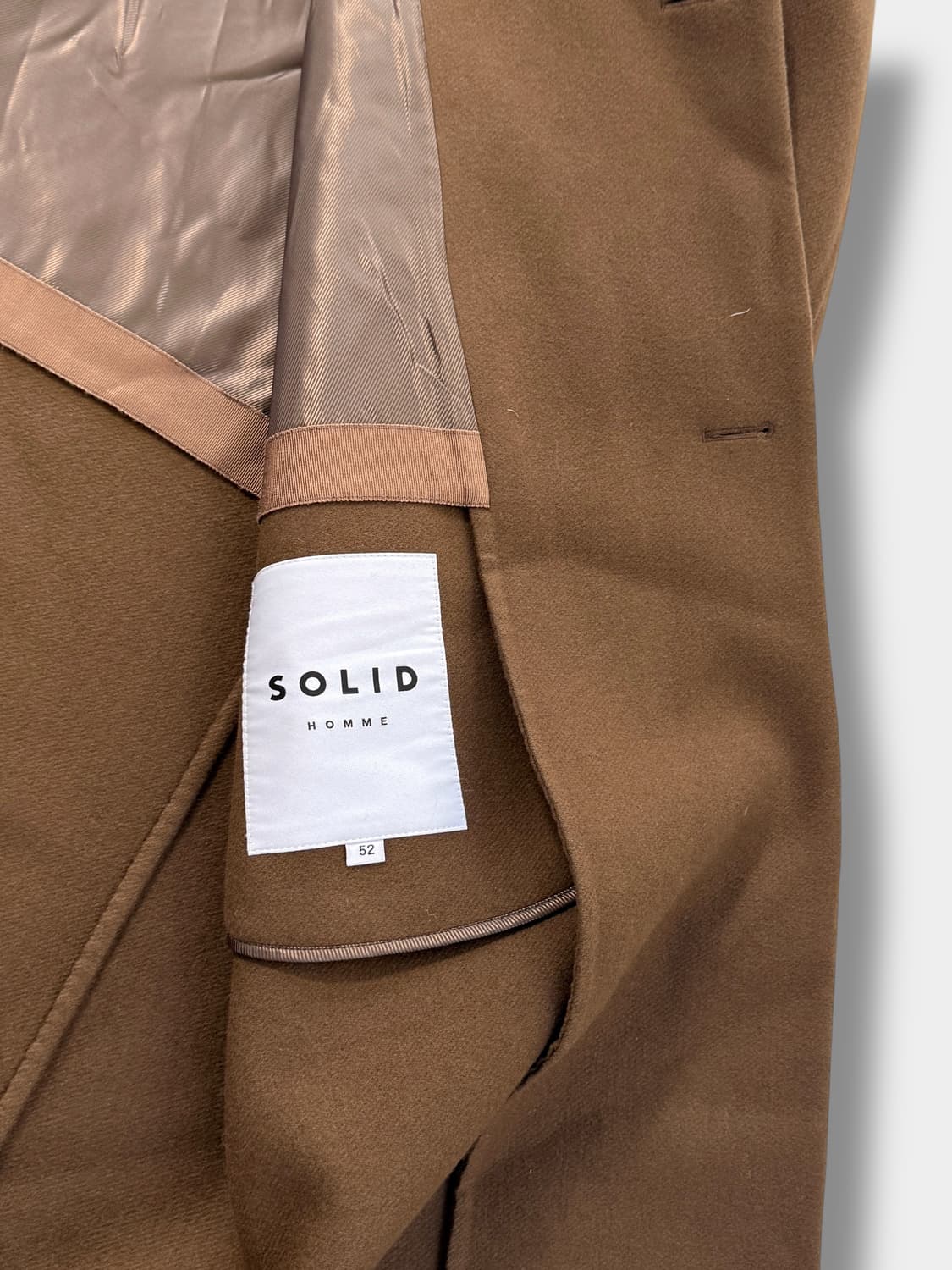 솔리드옴므 23fw 카멜 브라운 캐시미어 울 맥시 코트 상품이미지4