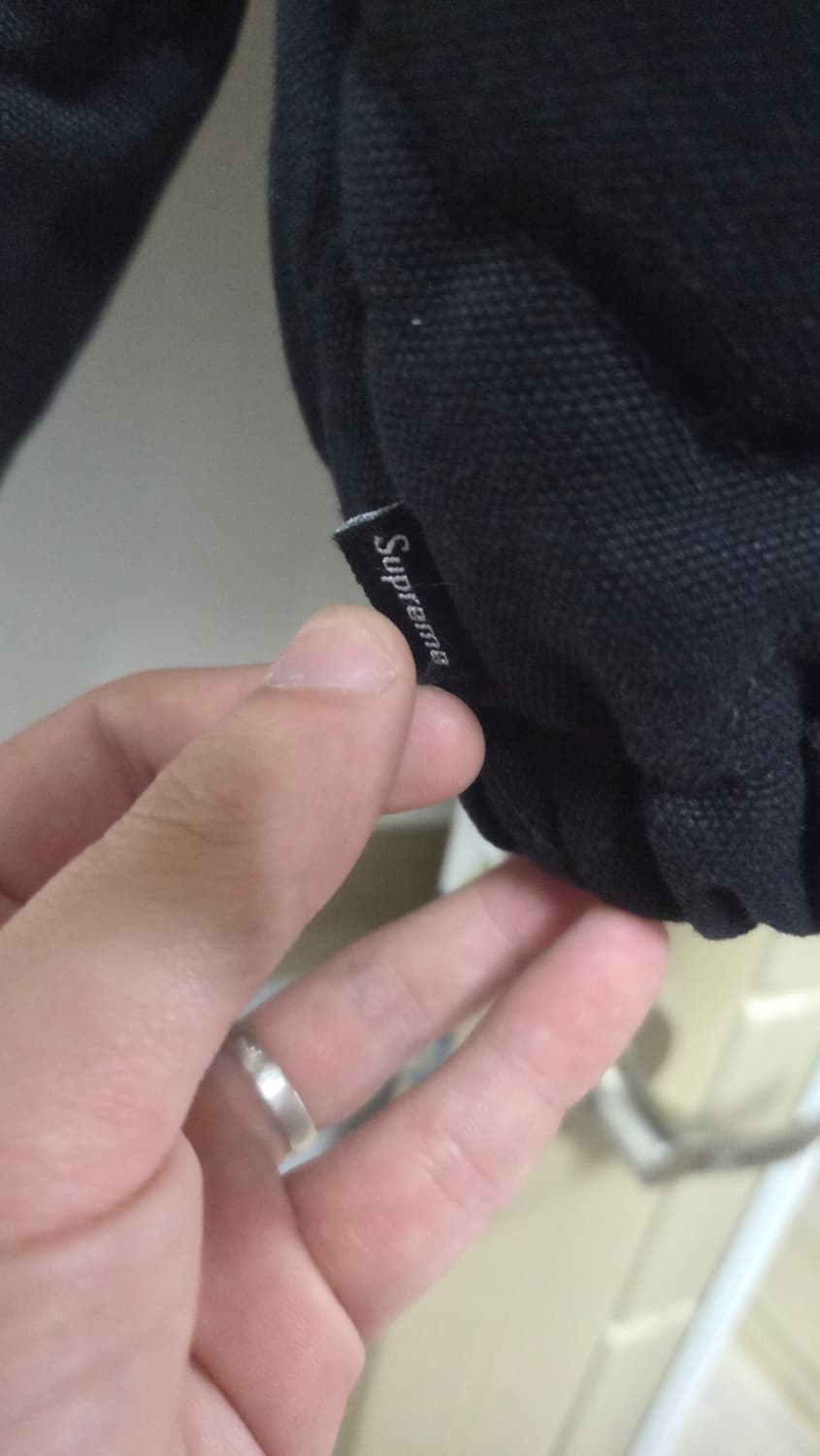 xl) 슈프림 집 오프 슬리브 퀼티드 봄버 자켓 블랙 - 25FW 상품이미지5