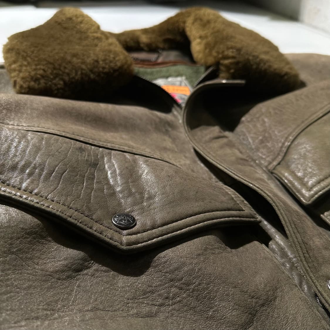 Front Line 프론트라인 램스킨 양가죽 봄버 자켓 상품이미지5