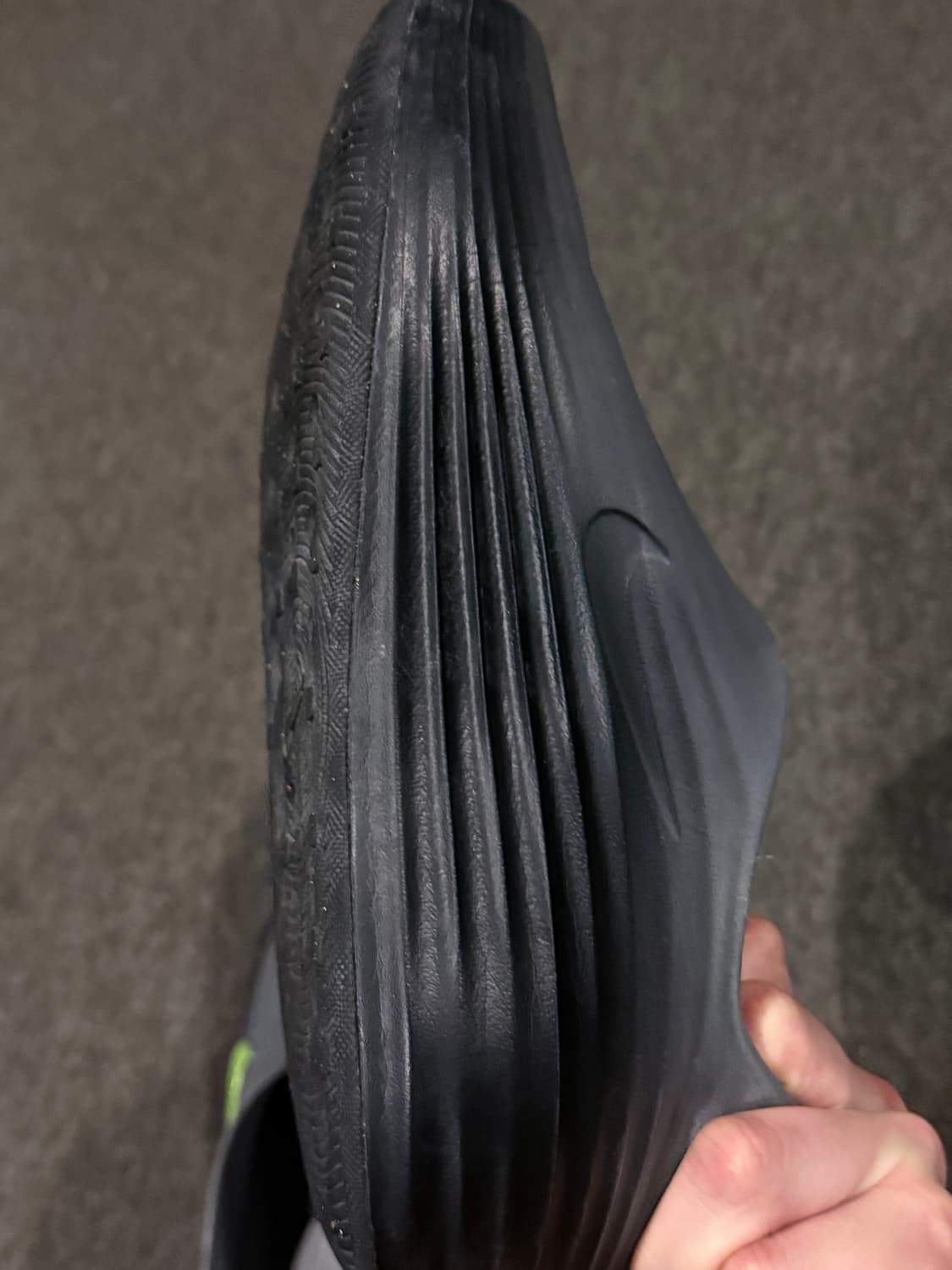 나이키 리액트X 리주버네이트 블랙 쿨 그레이 280 사이즈 판매합니다 상품이미지4