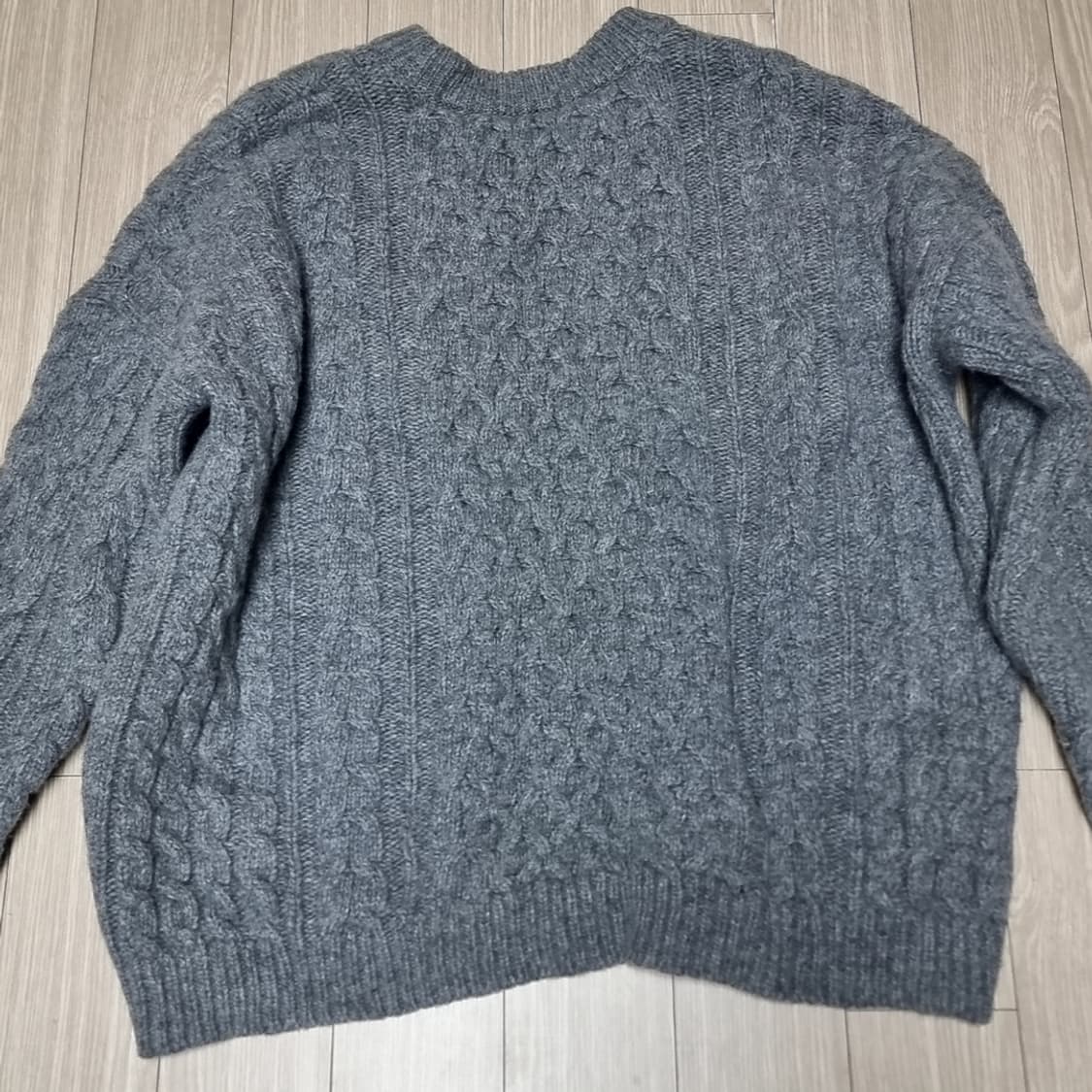 스티브맥퀸 꽈배기 니트 스웨터 회색(100-105) 상품이미지2