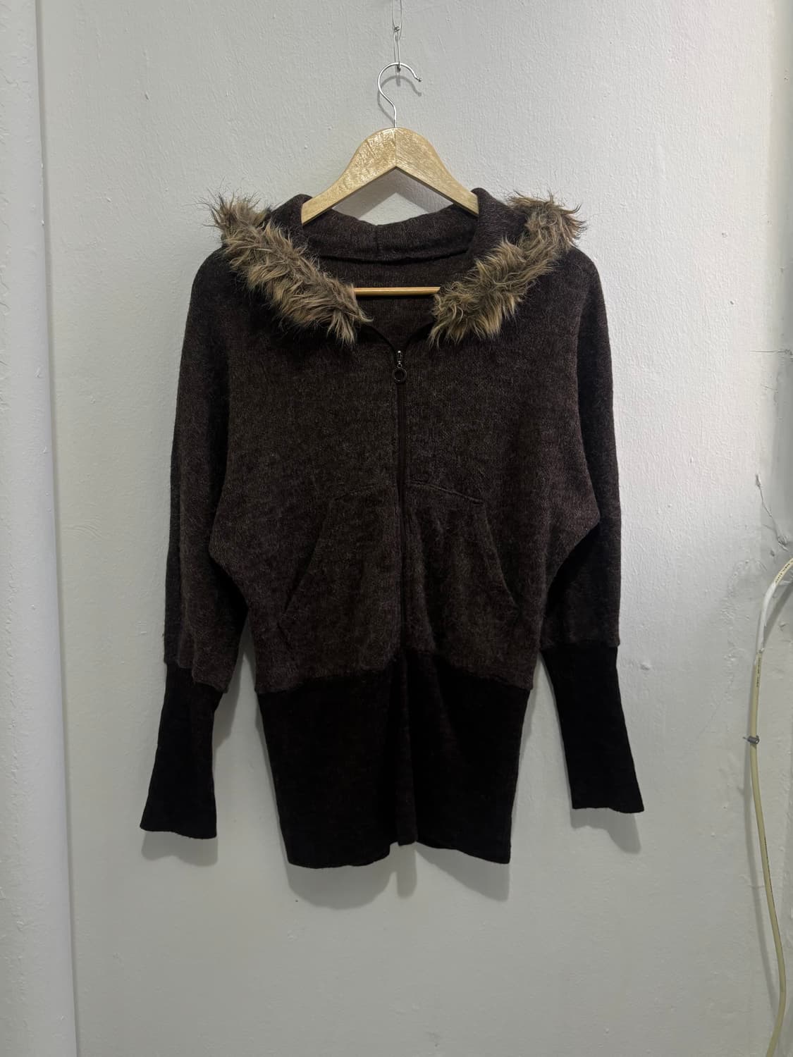 Vintage Brown Fur-Trim Hood Knit 상품이미지3
