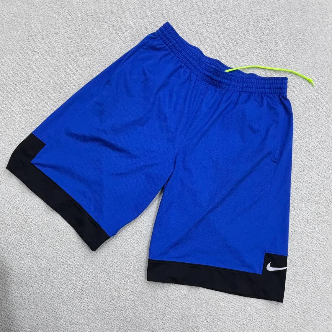 L 나이키 드라이핏 트레이닝 반바지 0413E 상품이미지1