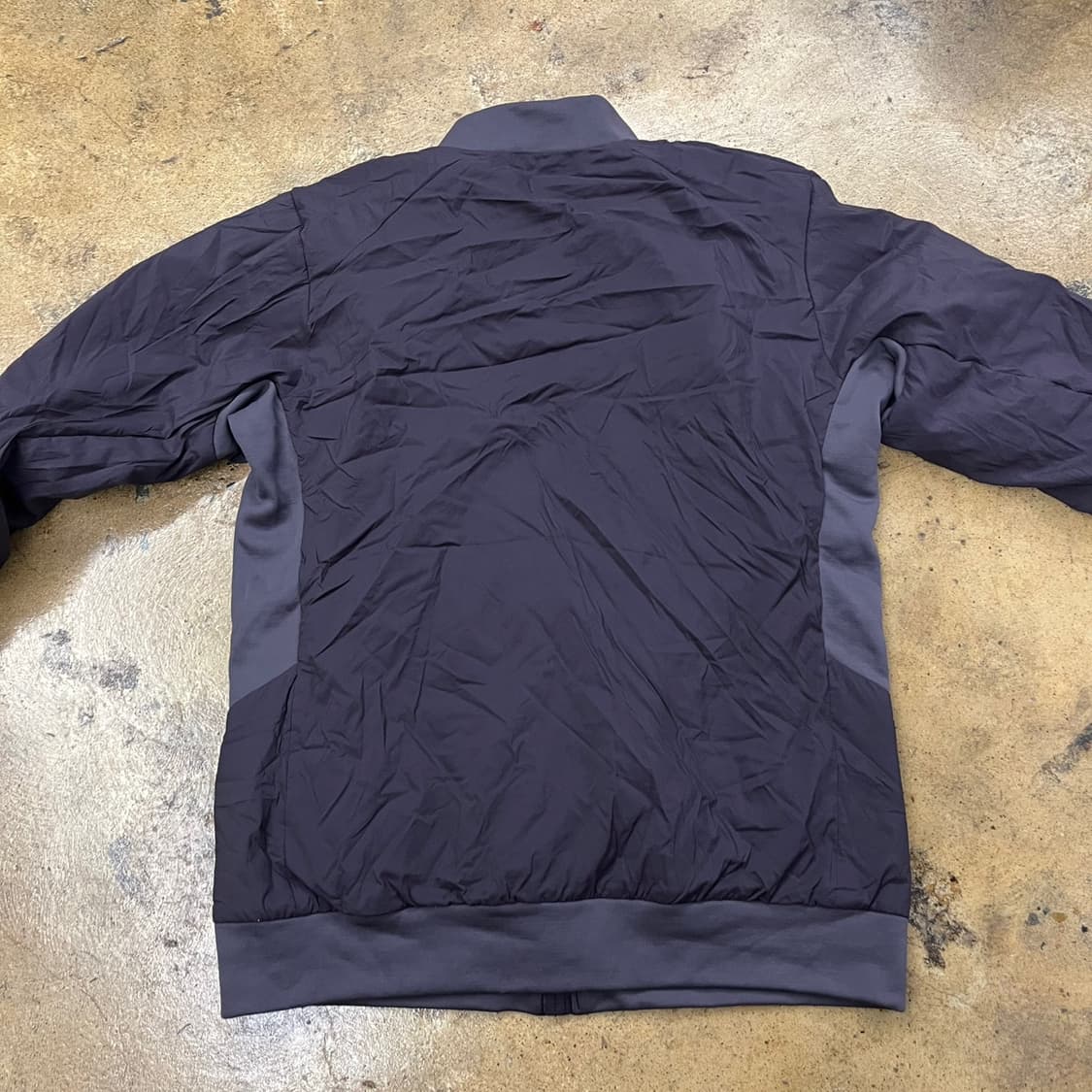 [정품/S] 아크테릭스 블랙 다크퍼플 봄버 자켓 b17 상품이미지4