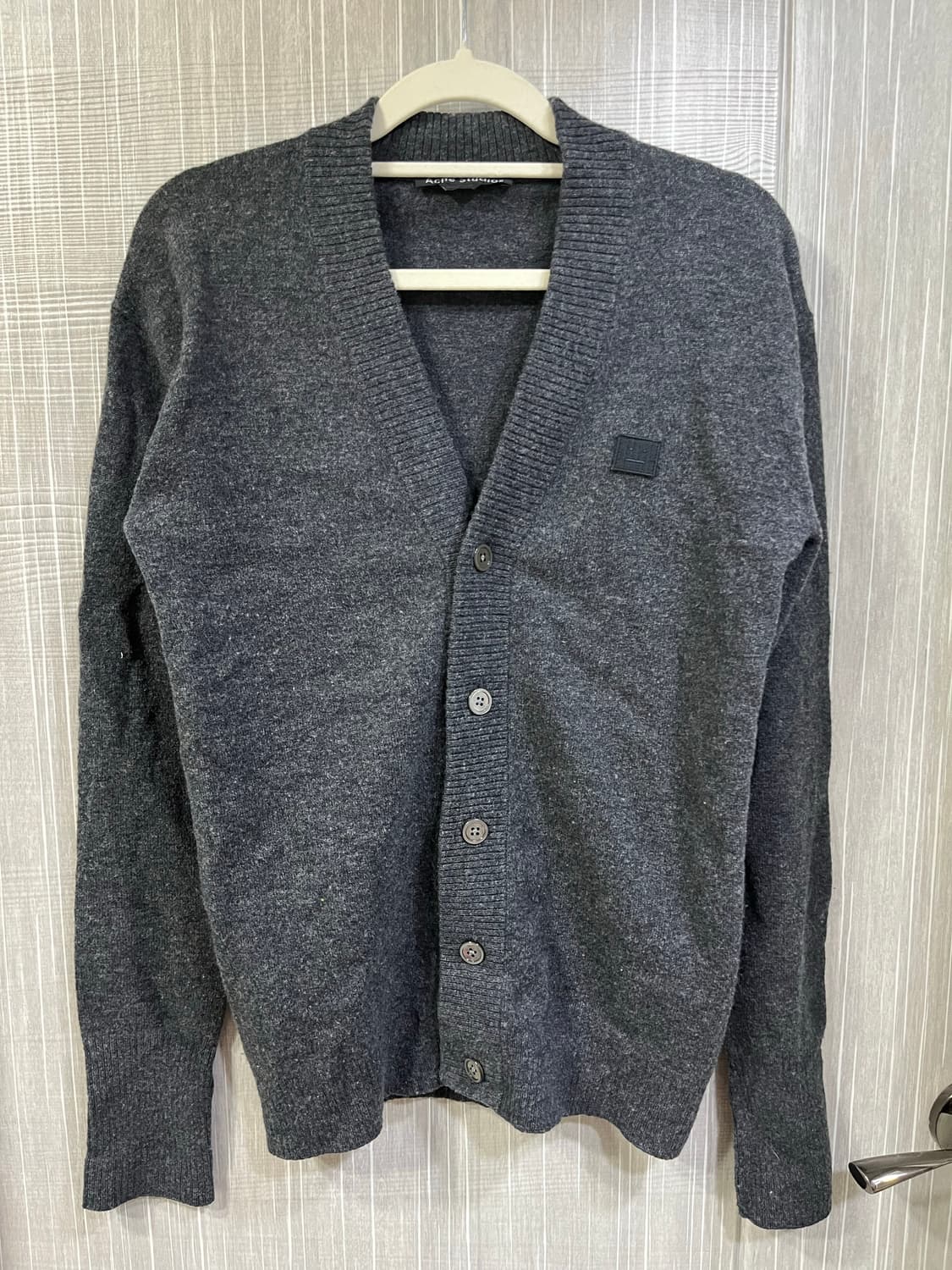 아크네스튜디오 그레이 가디건 상품이미지1