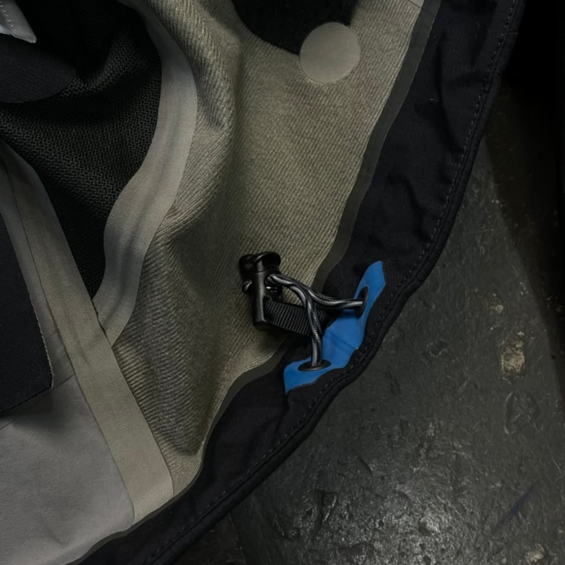 90 마운틴하드웨어 우먼스 바람막이 상품이미지7