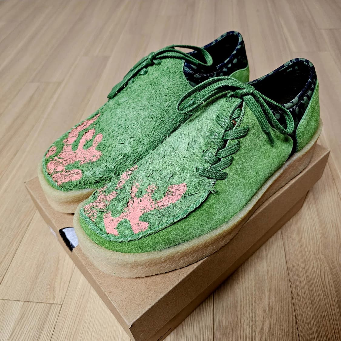 270 새제품) 클락스 오리지널스 x 살레헤 벰버리 러거 컵솔 다크 그린 상품이미지9