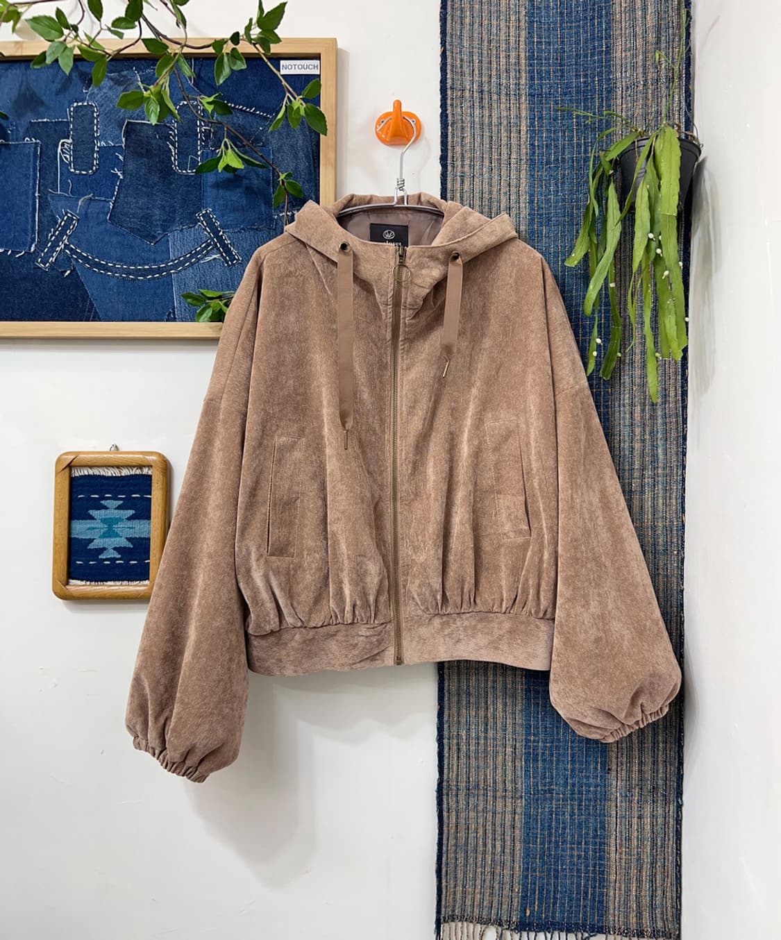 👧🏻W CLOSET   Suede Hood Zip-Up 상품이미지1