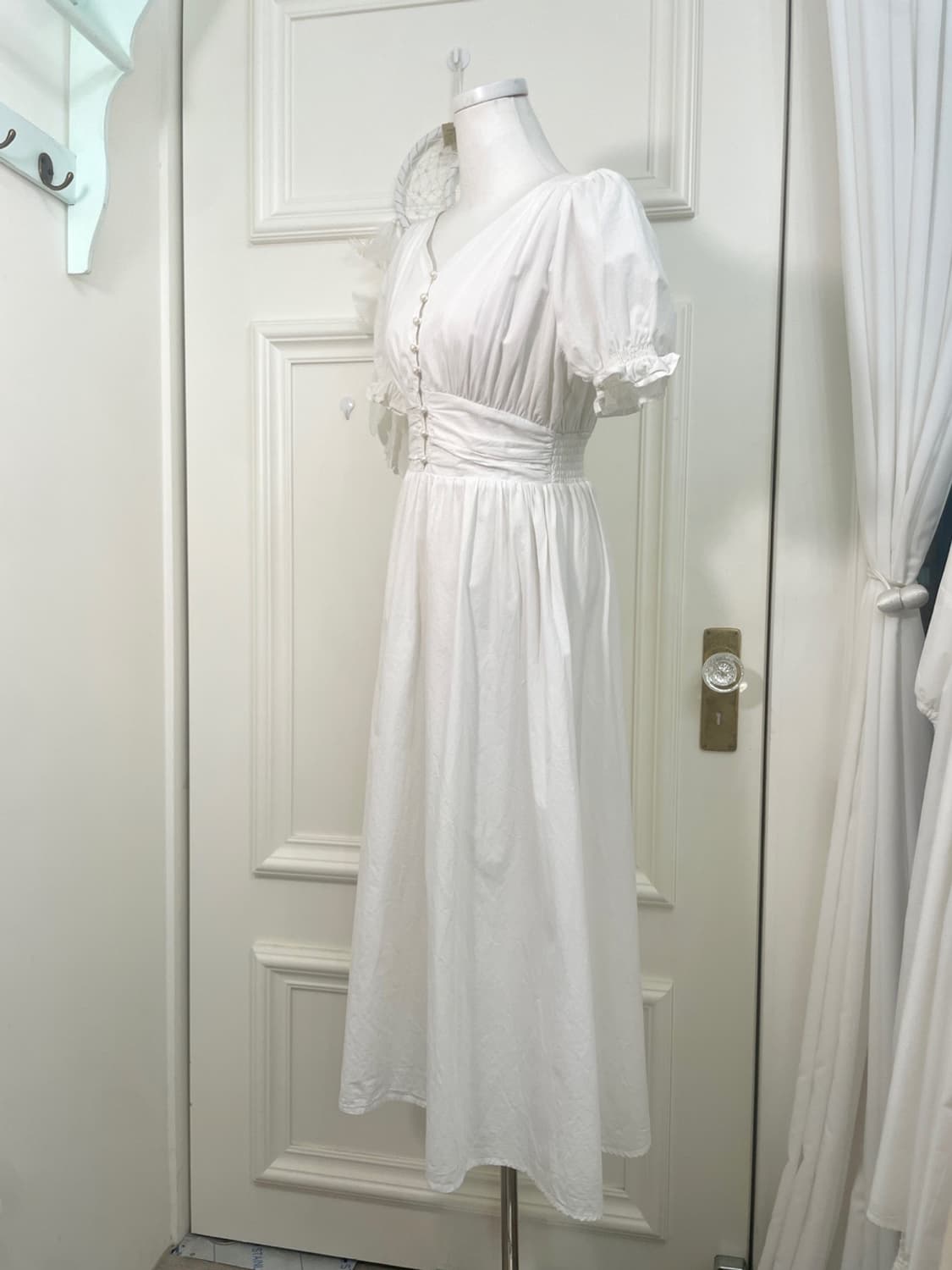 white waist shirring pearl button cotton 상품이미지2