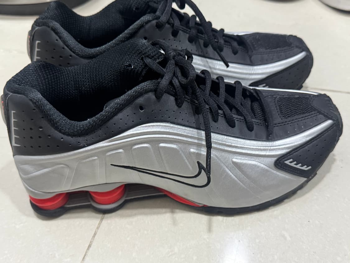 나이키 샥스 260 상품이미지1