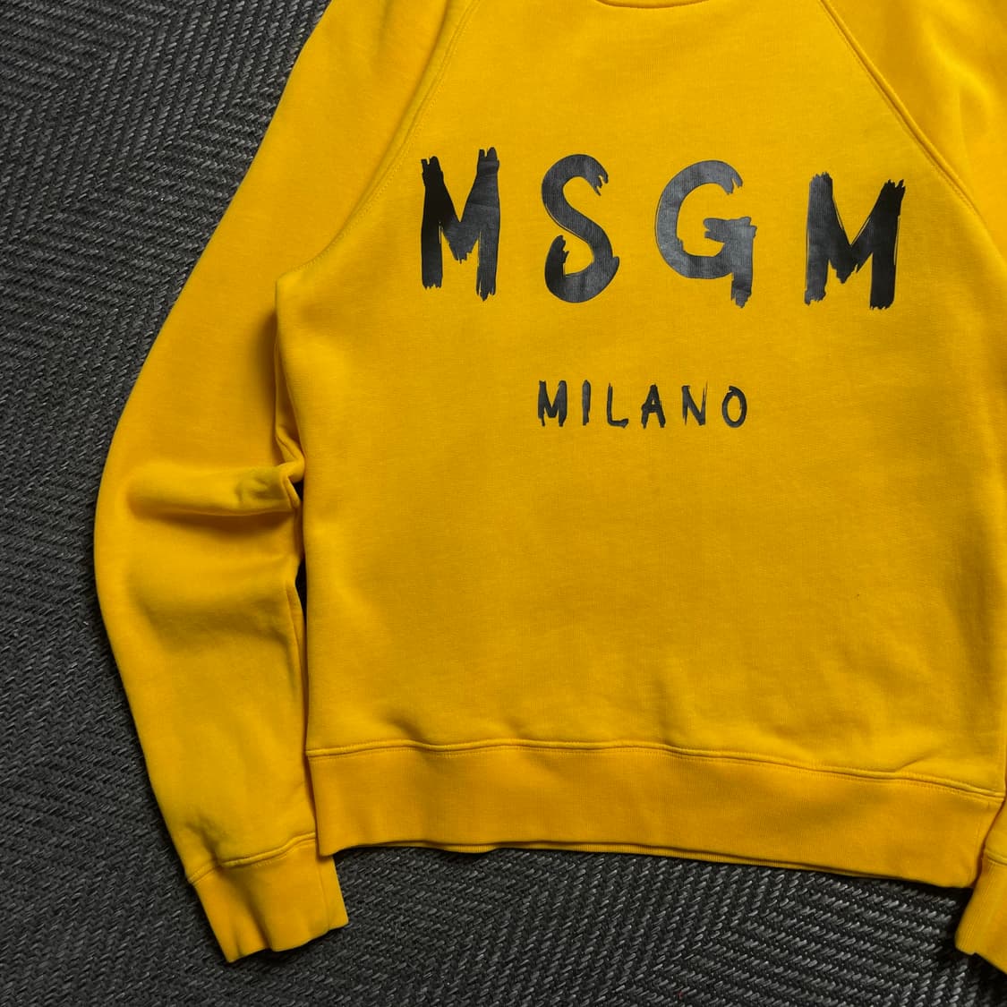 MSGM 빅로고 밀라노 크루넥 긴팔 티셔츠y 6049 상품이미지4