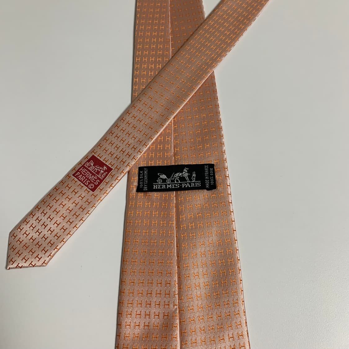 에르메스 H로고플레이 모노그램 프랑스 100실크 명품넥타이 최상급 상품이미지5