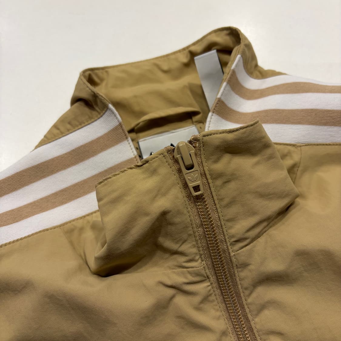 [L] 아디다스 락업 삼선 바람막이 베이지 C339 상품이미지6