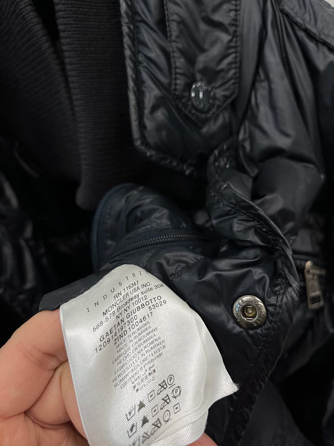 105) 몽클레어 경량 다운사파리  상품이미지9