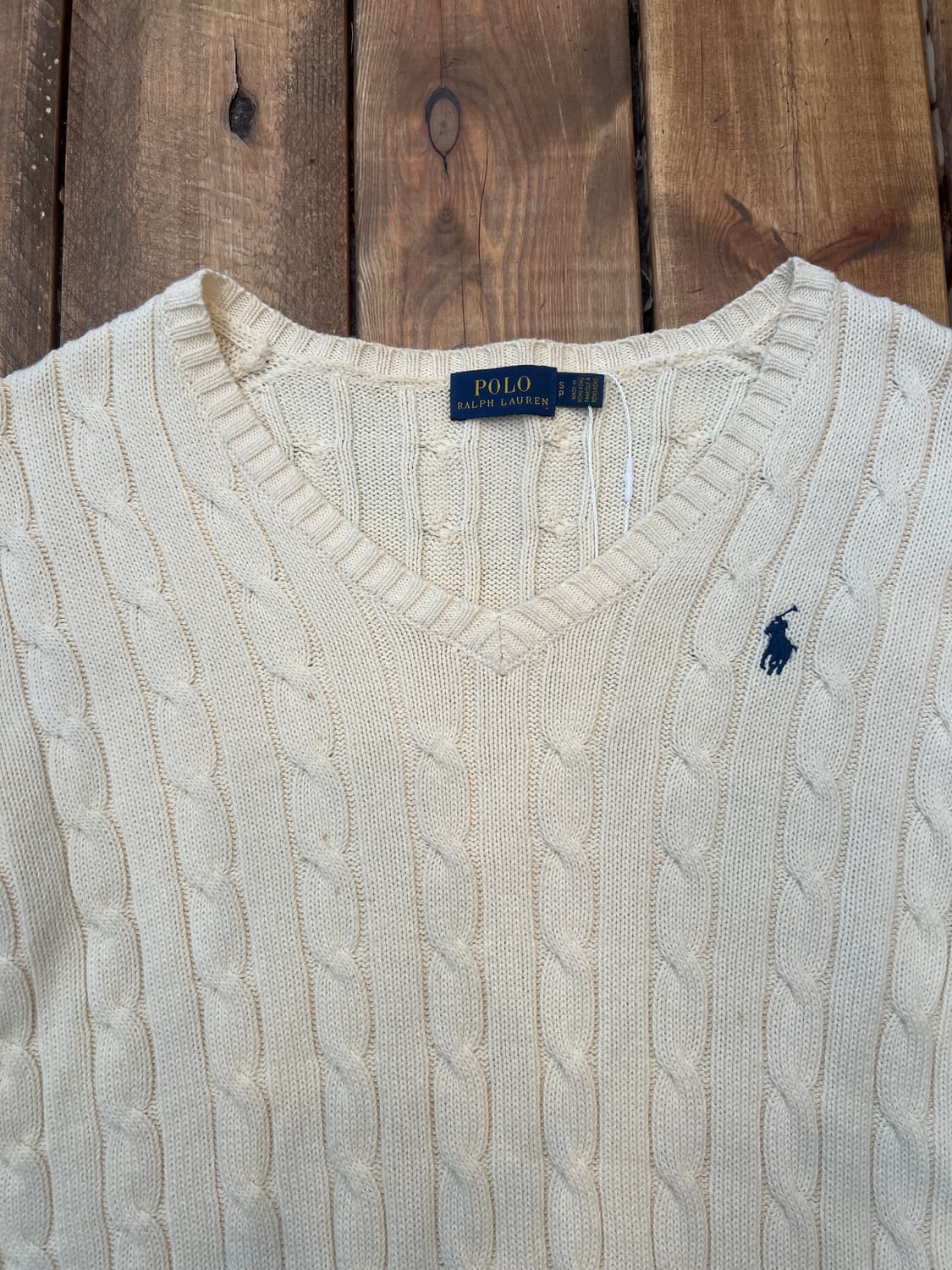 폴로 아이보리 꽈배기 브이넥 니트 상품이미지7