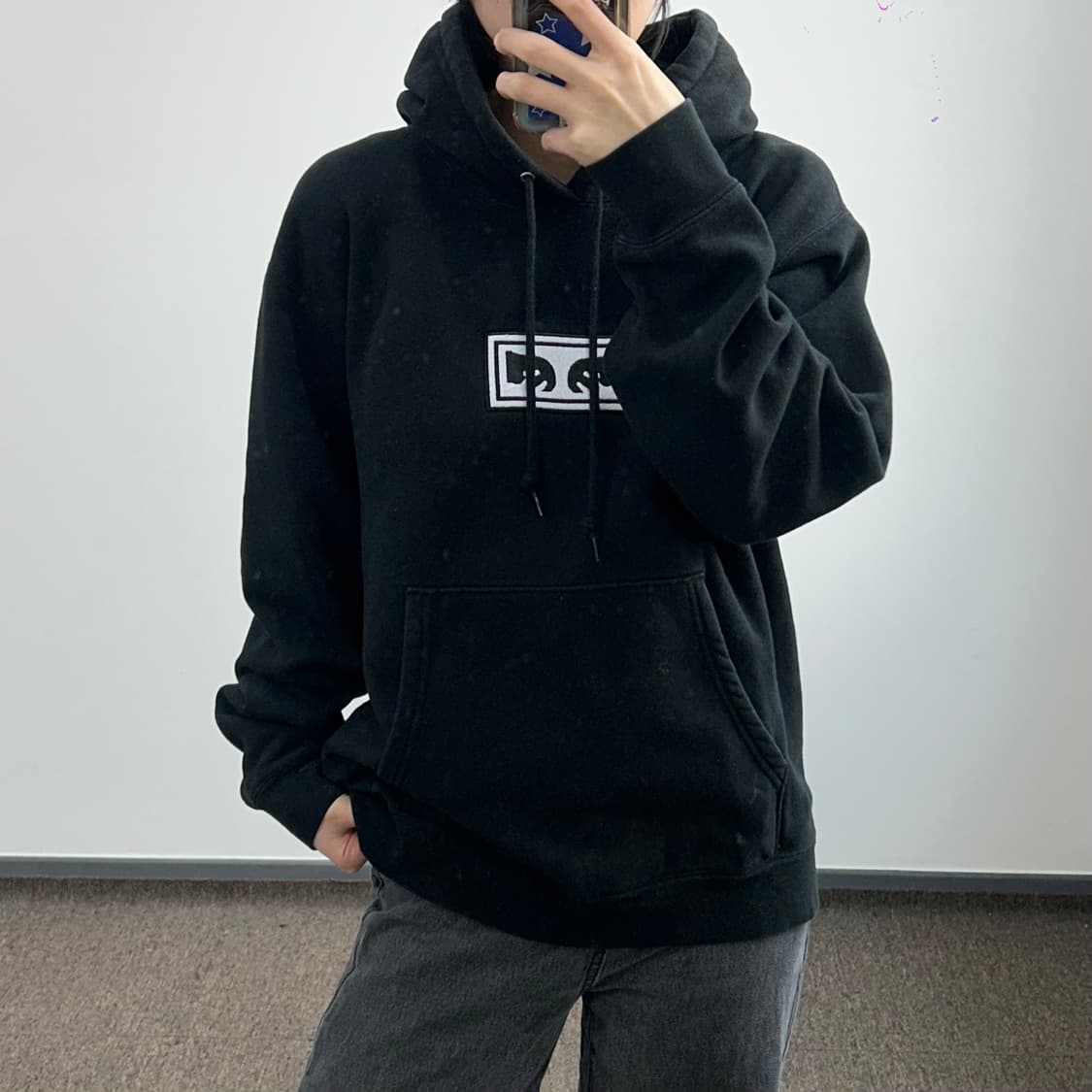 Obey 오베이 스몰로고 블랙 후드티 상품이미지1