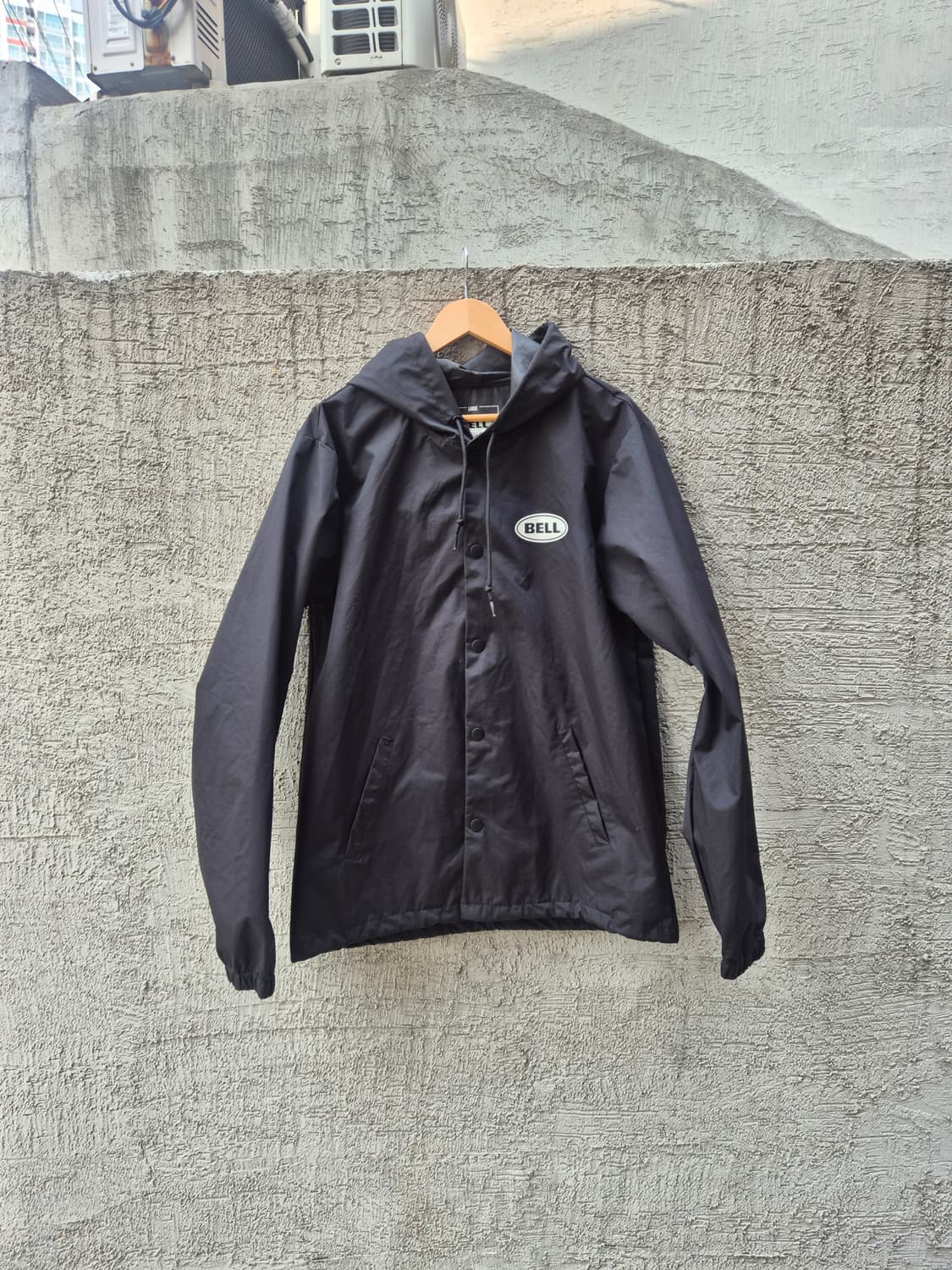 벨 헬멧(Bell Helmets)의 코치 자켓 - L 상품이미지1