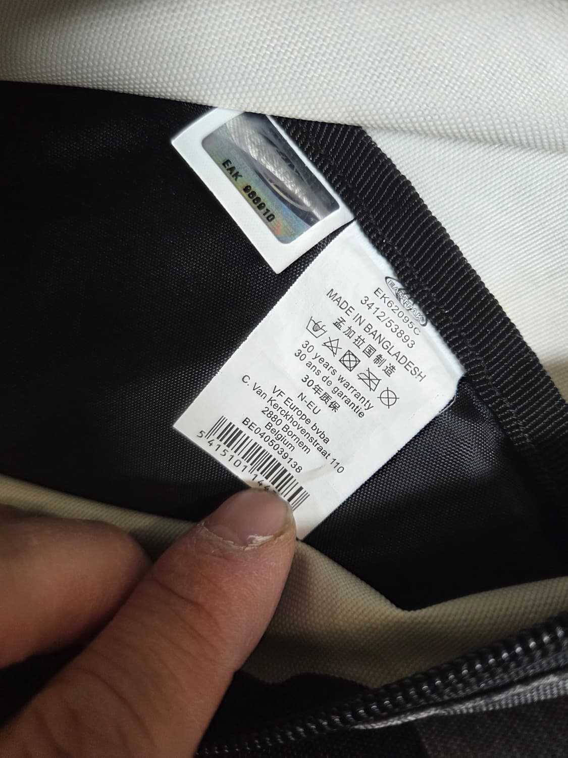 이스트팩 체커보드 백팩  상품이미지4