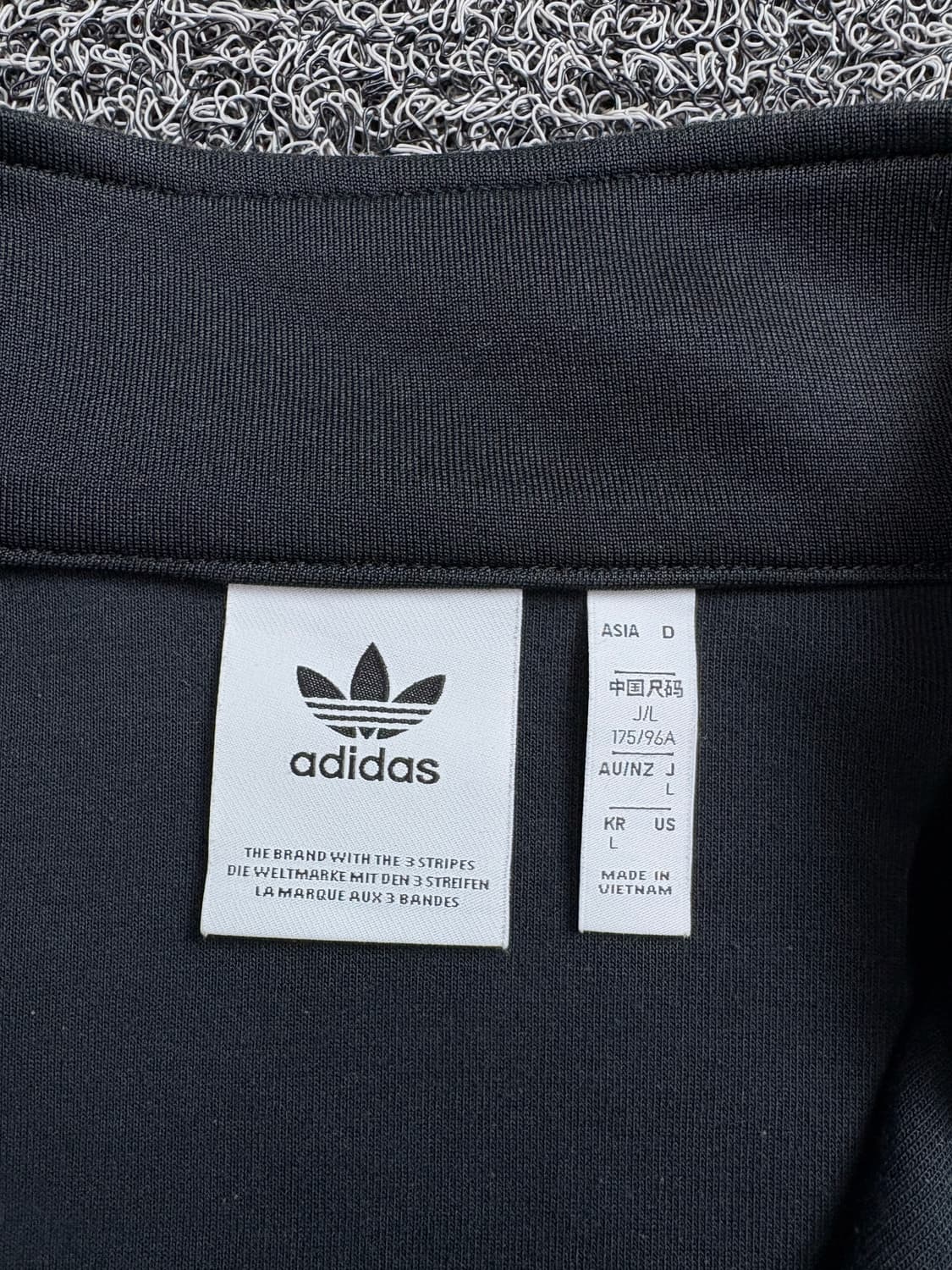 아디다스 클래식 흰검 배색 트랙탑 져지 2091 상품이미지3