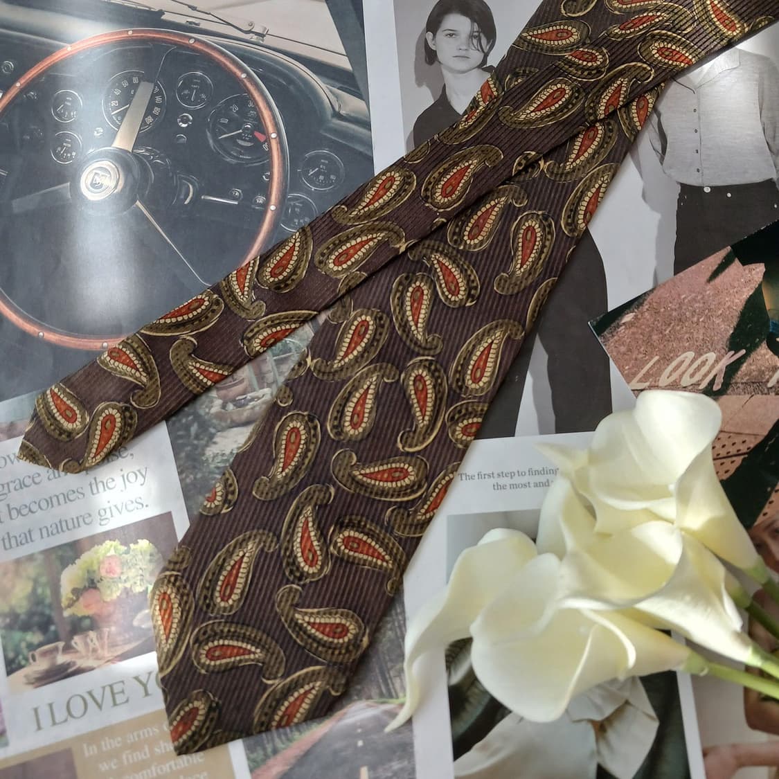 더반(다반) 실크 브라운 페이즐리 넥타이 8.6cm A등급 A19017
 상품이미지3