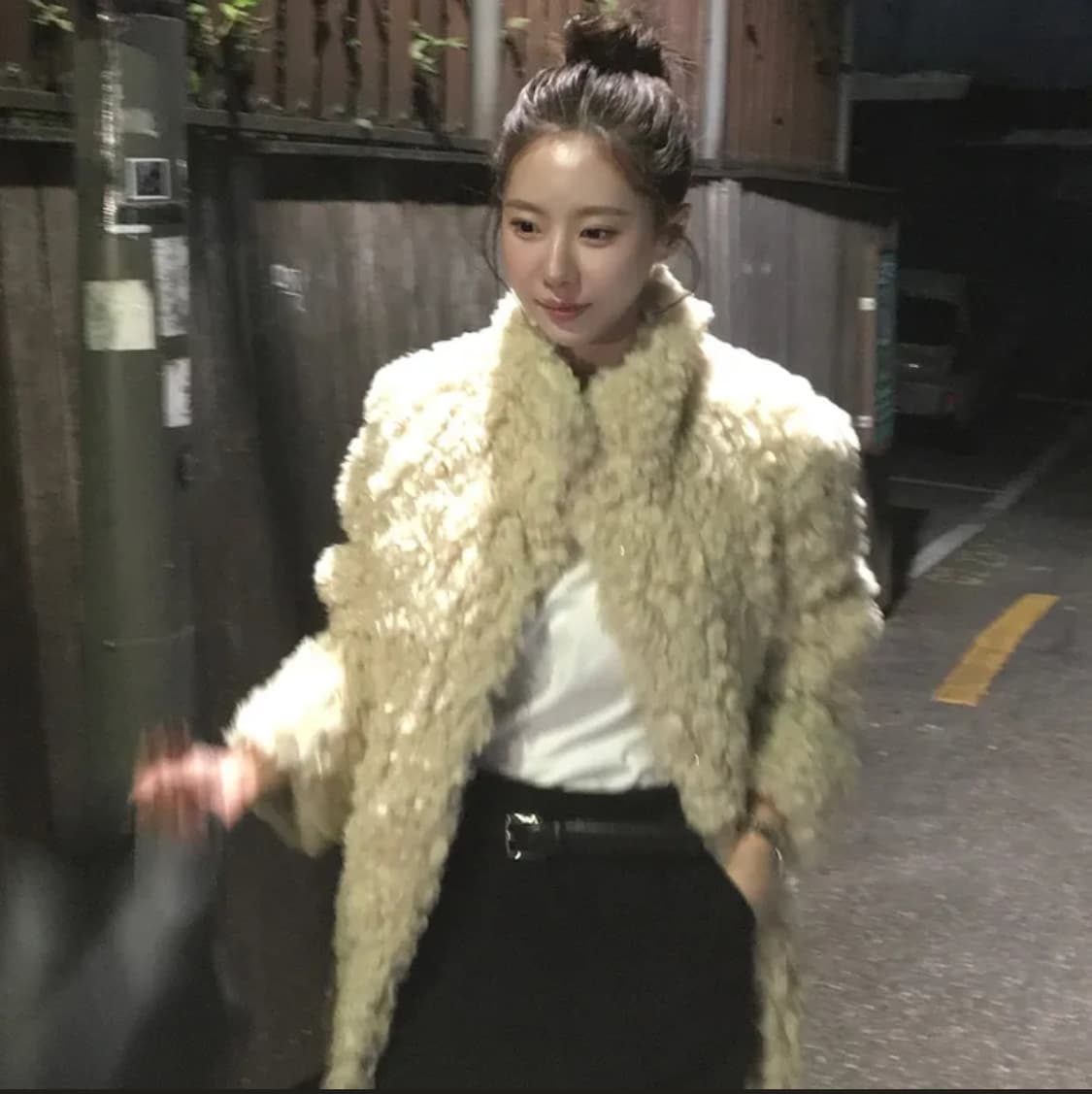 [정가 21만원 새상품] notia 노티아 퍼자켓 / 양털자켓 상품이미지4