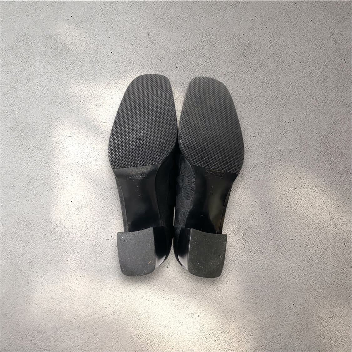 [240] 코치 시그니처 캔버스 이태리제 펌프스 (No.561) 상품이미지6