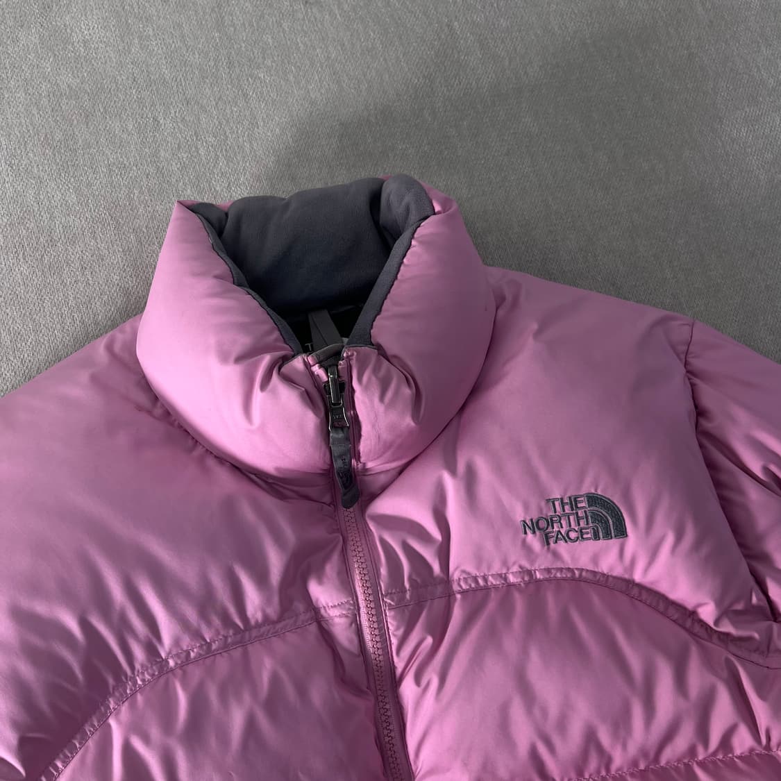 95 노스페이스 해외판 희귀 딸기우유 핑크 700 눕시 패딩 상품이미지2