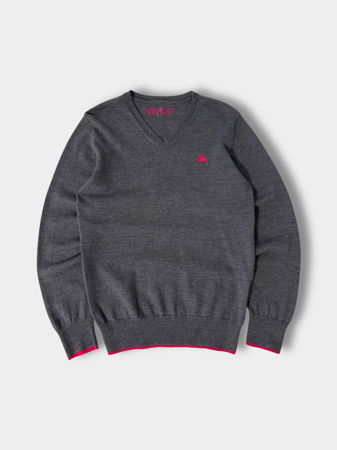 버버리 00‘s 블랙라벨 크레스트 로고 울 니트 상품이미지1