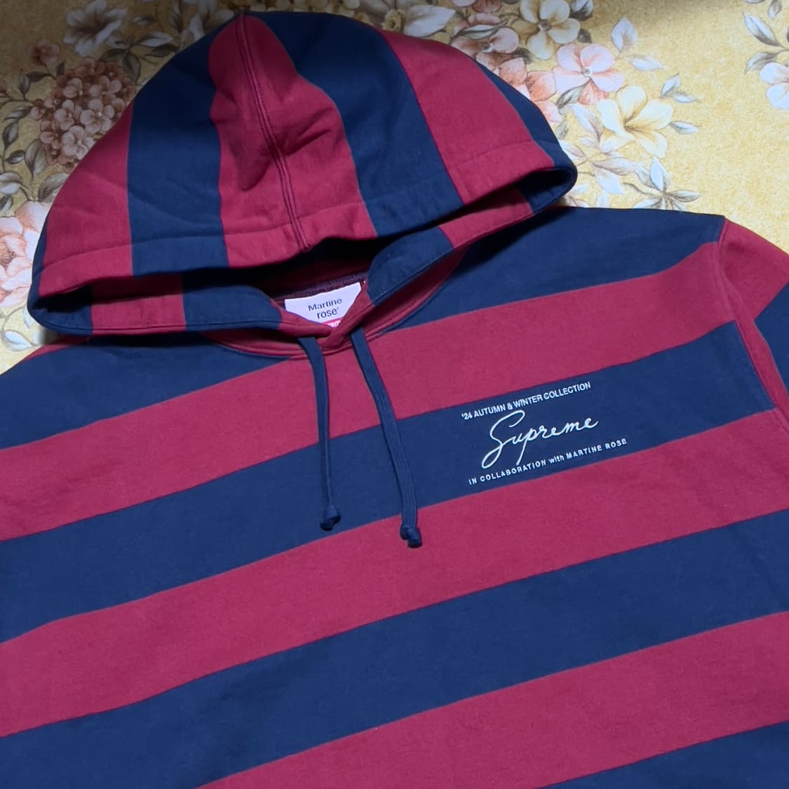 24fw 슈프림 마틴로즈 후드티 상품이미지3