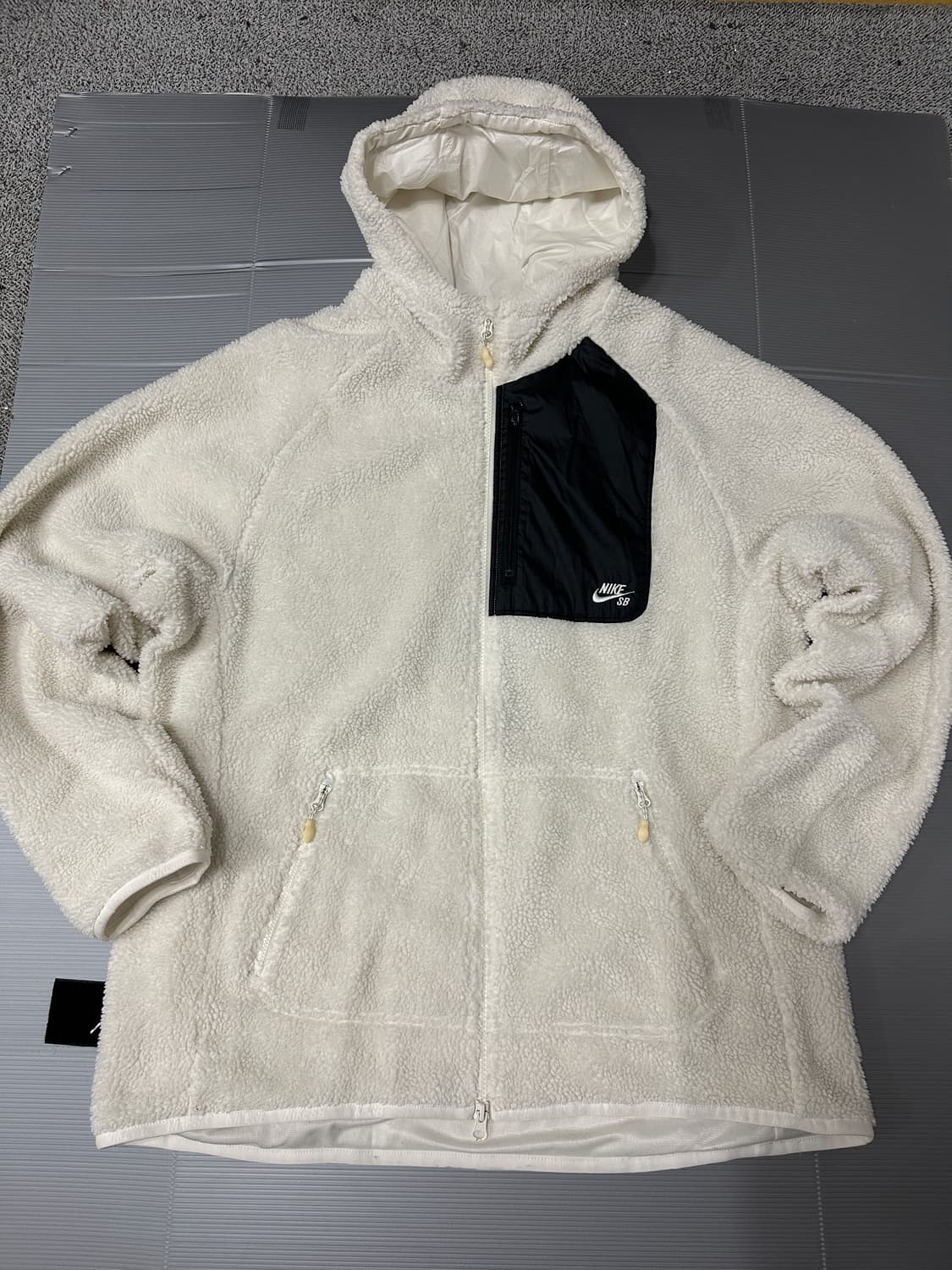 나이키 SB 후드 뽀글이 자켓 화이트 XL 상품이미지1