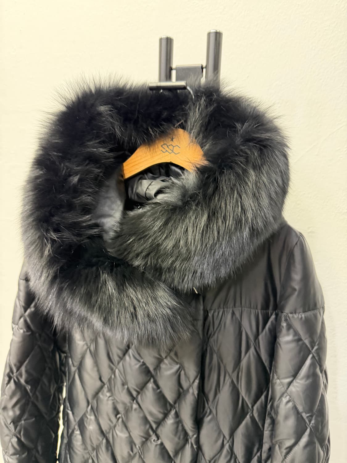 정품) 막스마라 블랙 퀼팅 후드퍼 패딩 38(55-66) 상품이미지2