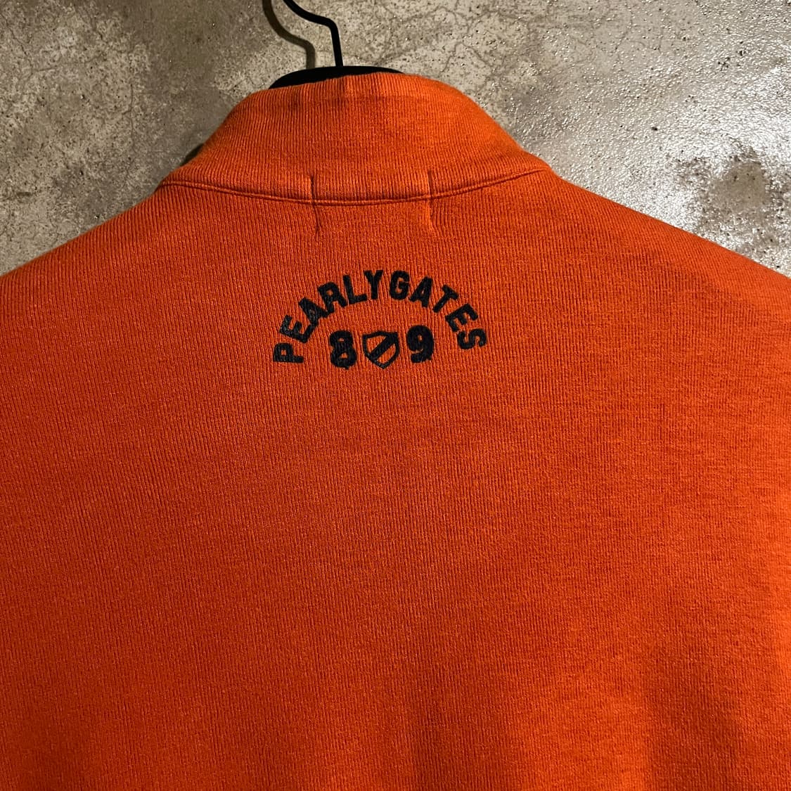 파리게이츠 퀼팅 반집업 니트 상품이미지5