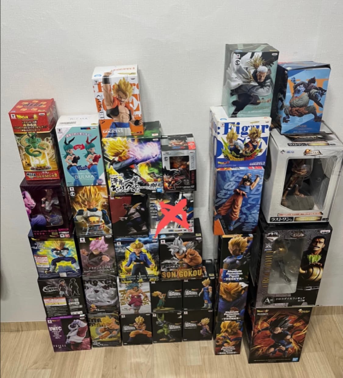 드래곤볼과 원피스 피규어 총 32종 일괄 정리합니다.  상품이미지1