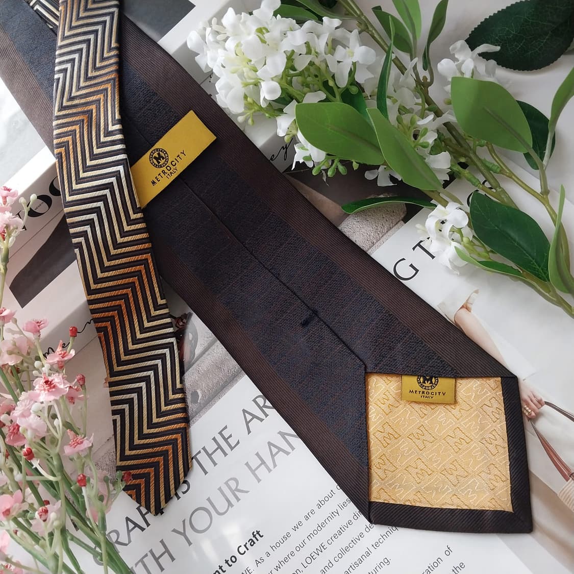 메트로시티 실크 기하학 지그재그 넥타이 9.5cm A등급 K1610
 상품이미지5