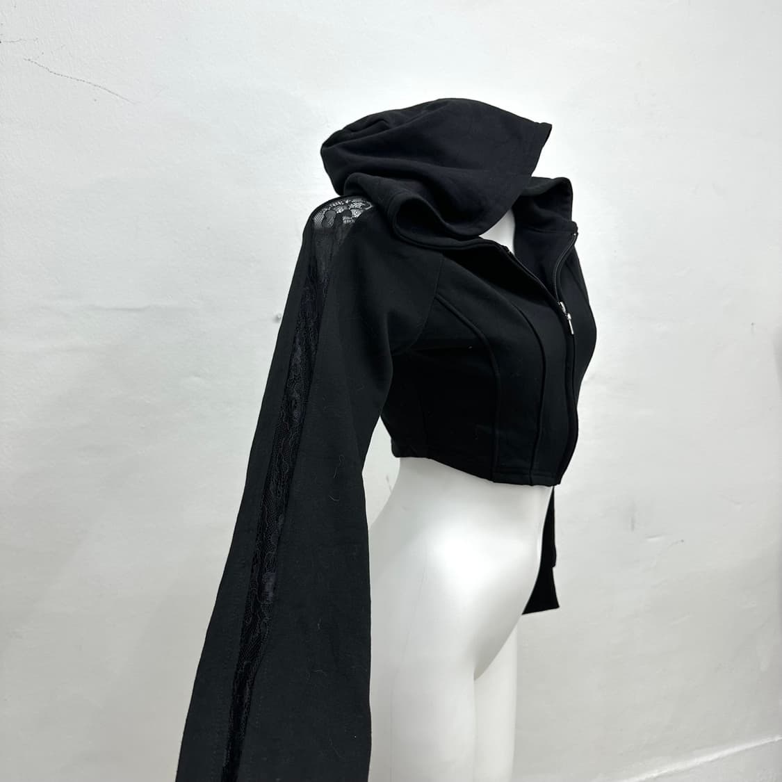 lace detail crop hood zip 상품이미지3