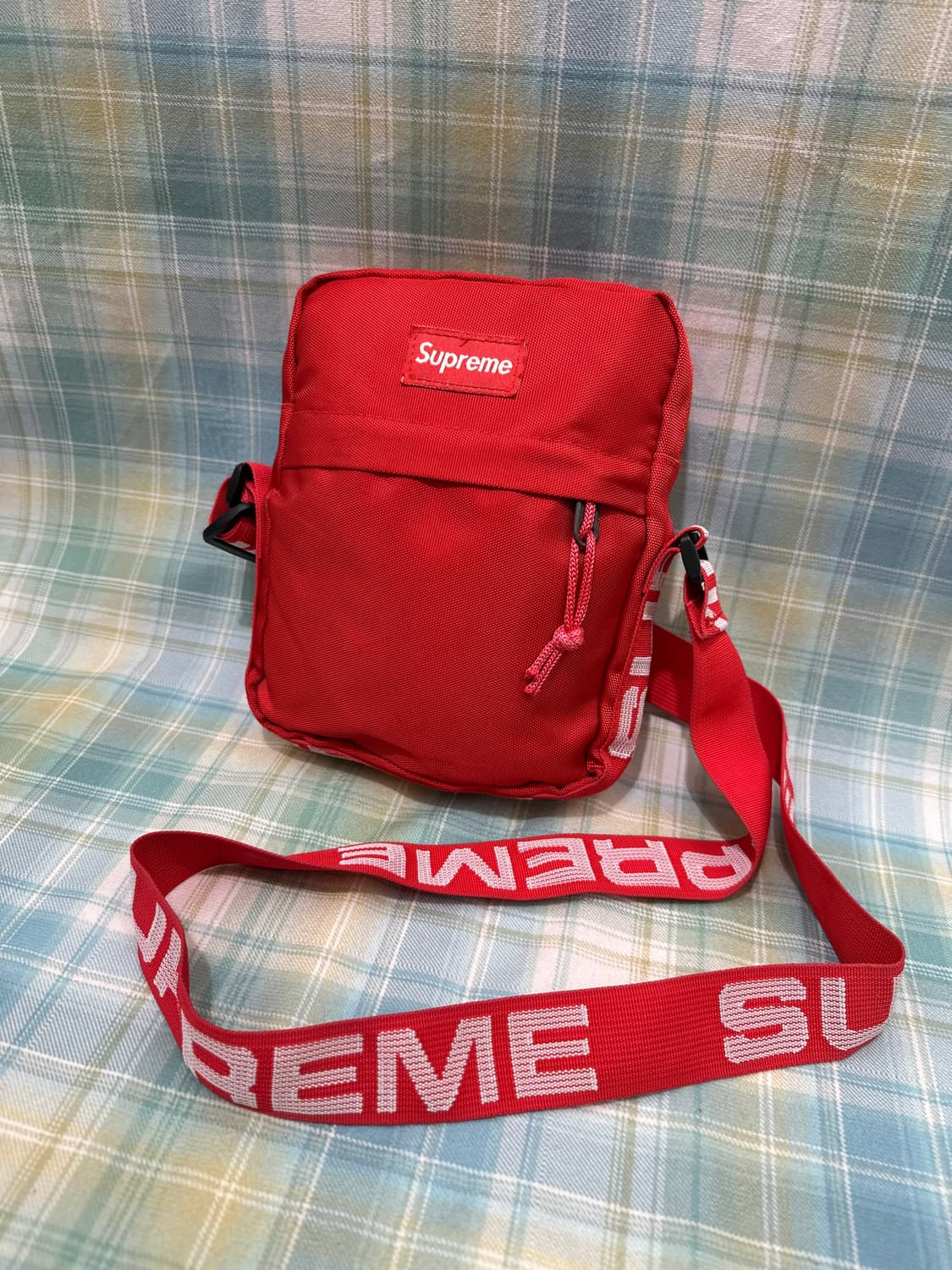 Supreme Red Mini Cross Bag 상품이미지1
