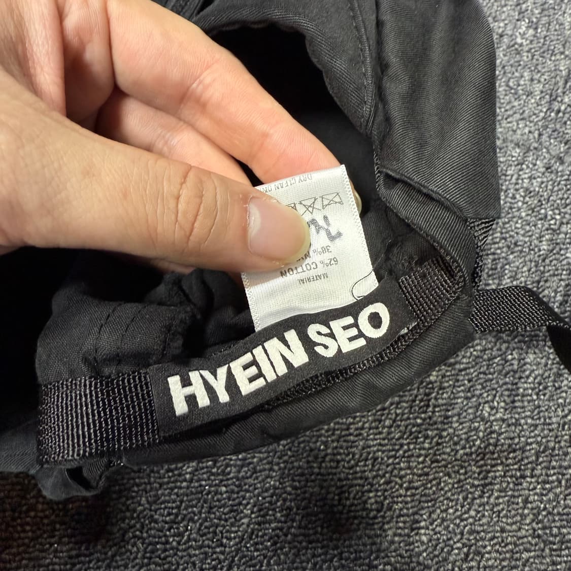 혜인서 Hyein Seo Flap Hat w Mask 상품이미지10