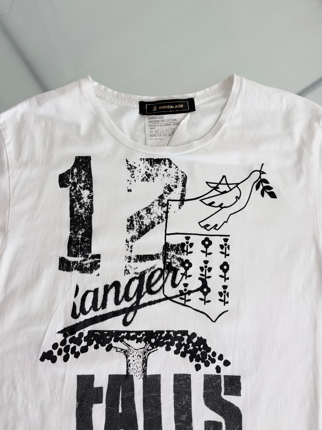 언리얼에이지 라운드 그래픽 티셔츠 상품이미지3