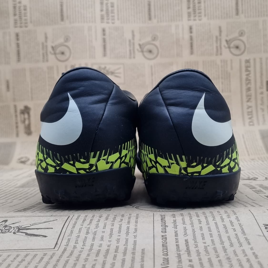 나이키 하이퍼베놈 풋살화 270 상품이미지4