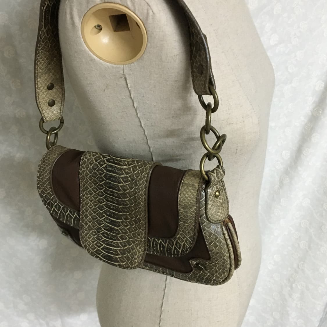 빈티지 브라운 파이톤 패턴 레더 숄더백 상품이미지2