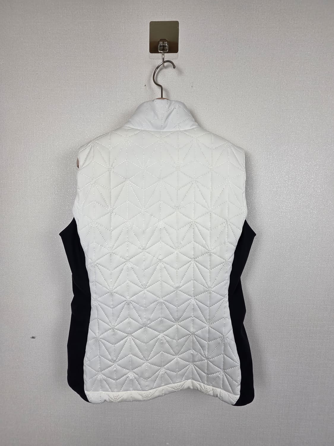 빈폴골프 여성 퀼팅 패턴 경량패딩 베스트 95 상품이미지2