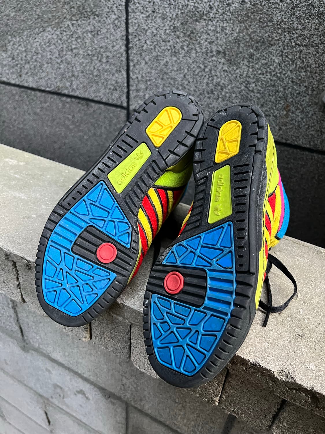 제레미스캇x아디다스 멀티컬러 슈즈 상품이미지10
