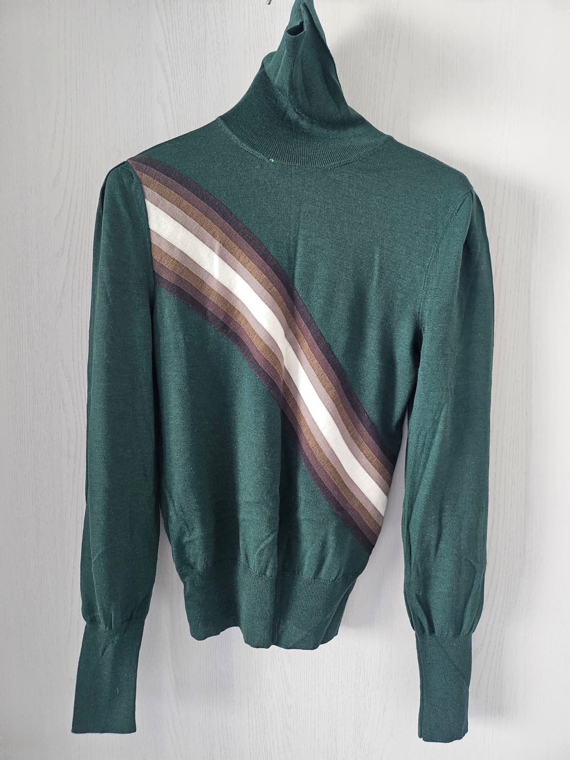 구찌 터틀넥 상품이미지1