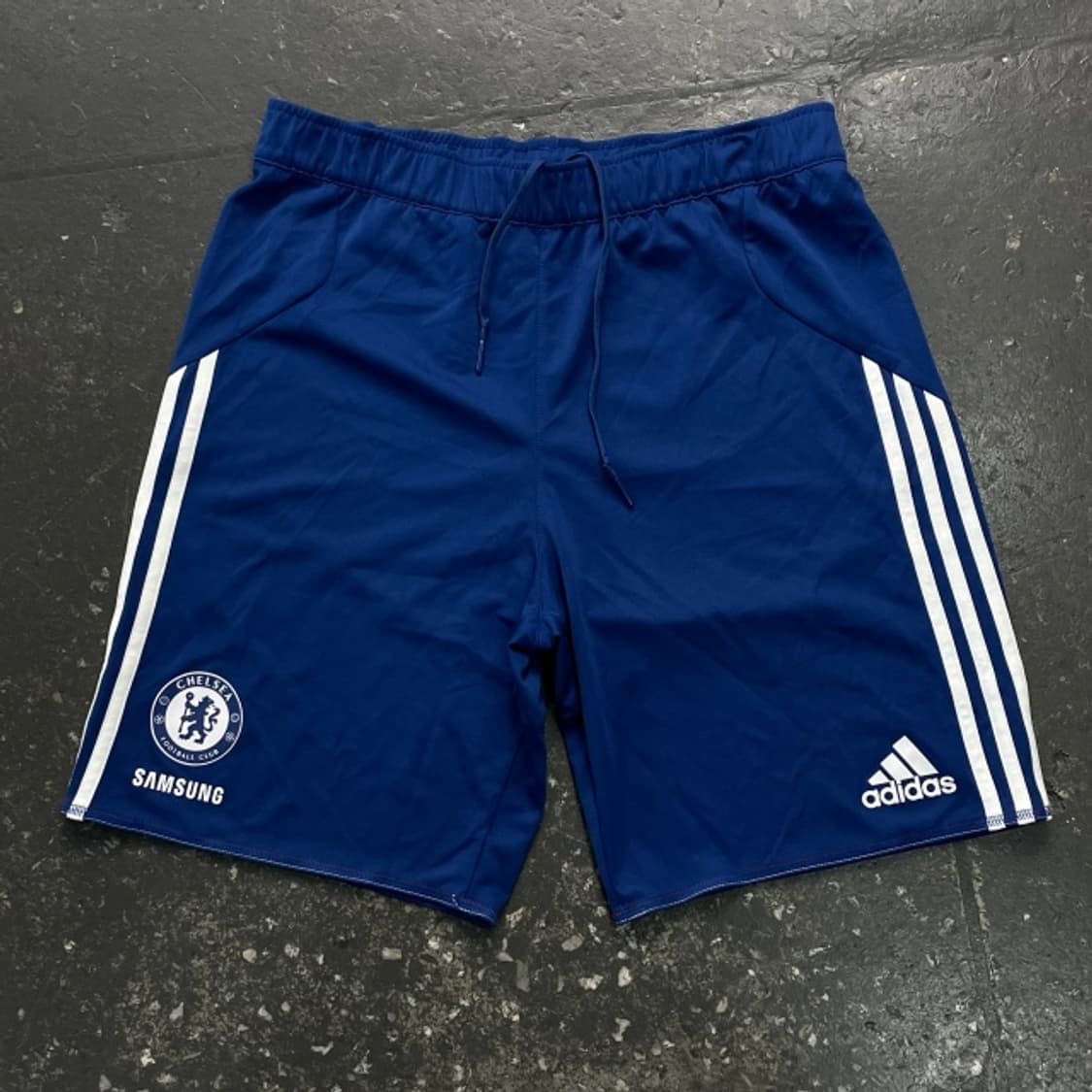 100 아디다스 첼시 반바지 상품이미지1