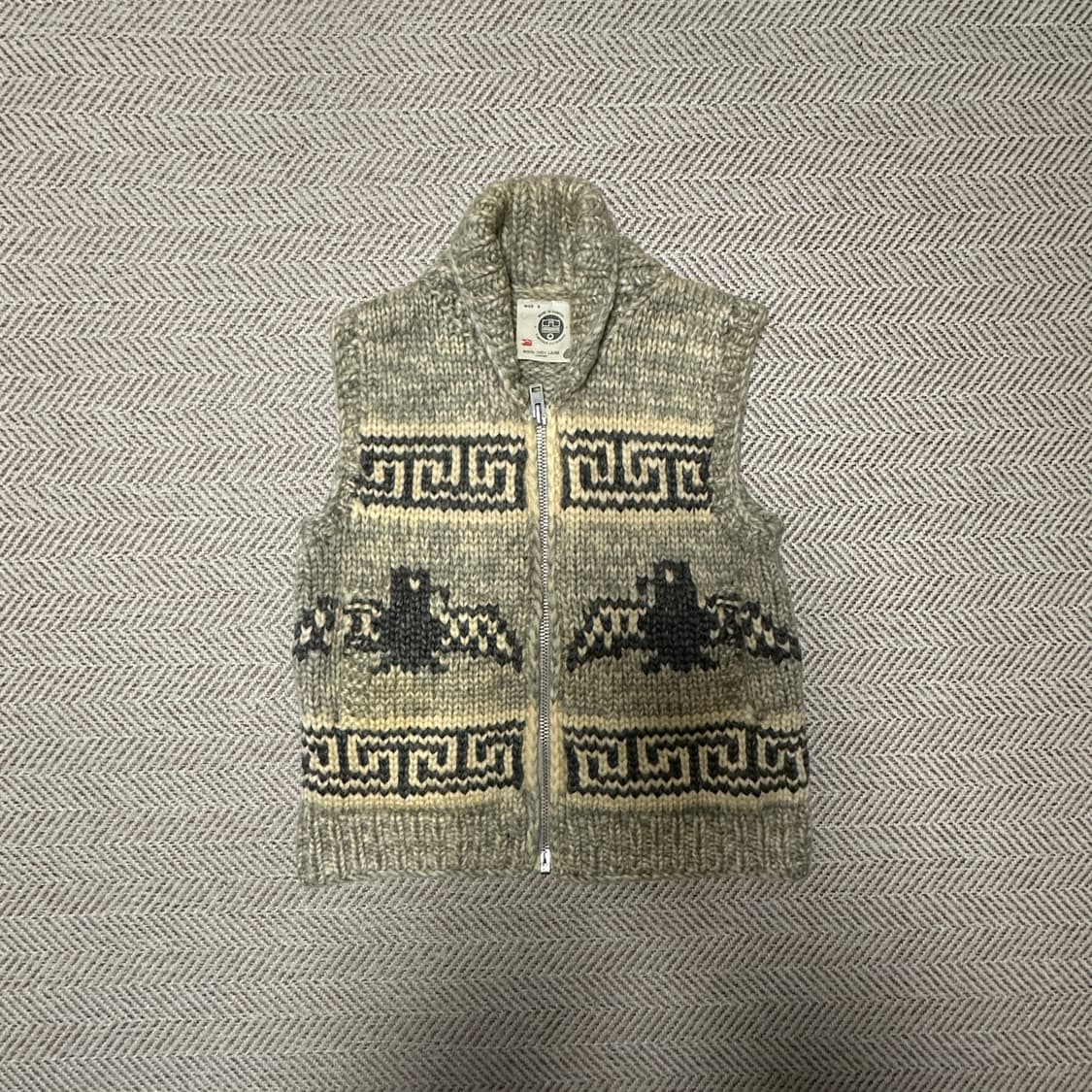 VINTAGE canada made cowichan knit vest 상품이미지1