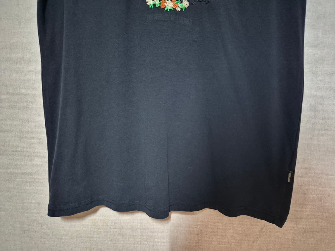 모스키노 브이넥( XL) 상품이미지4