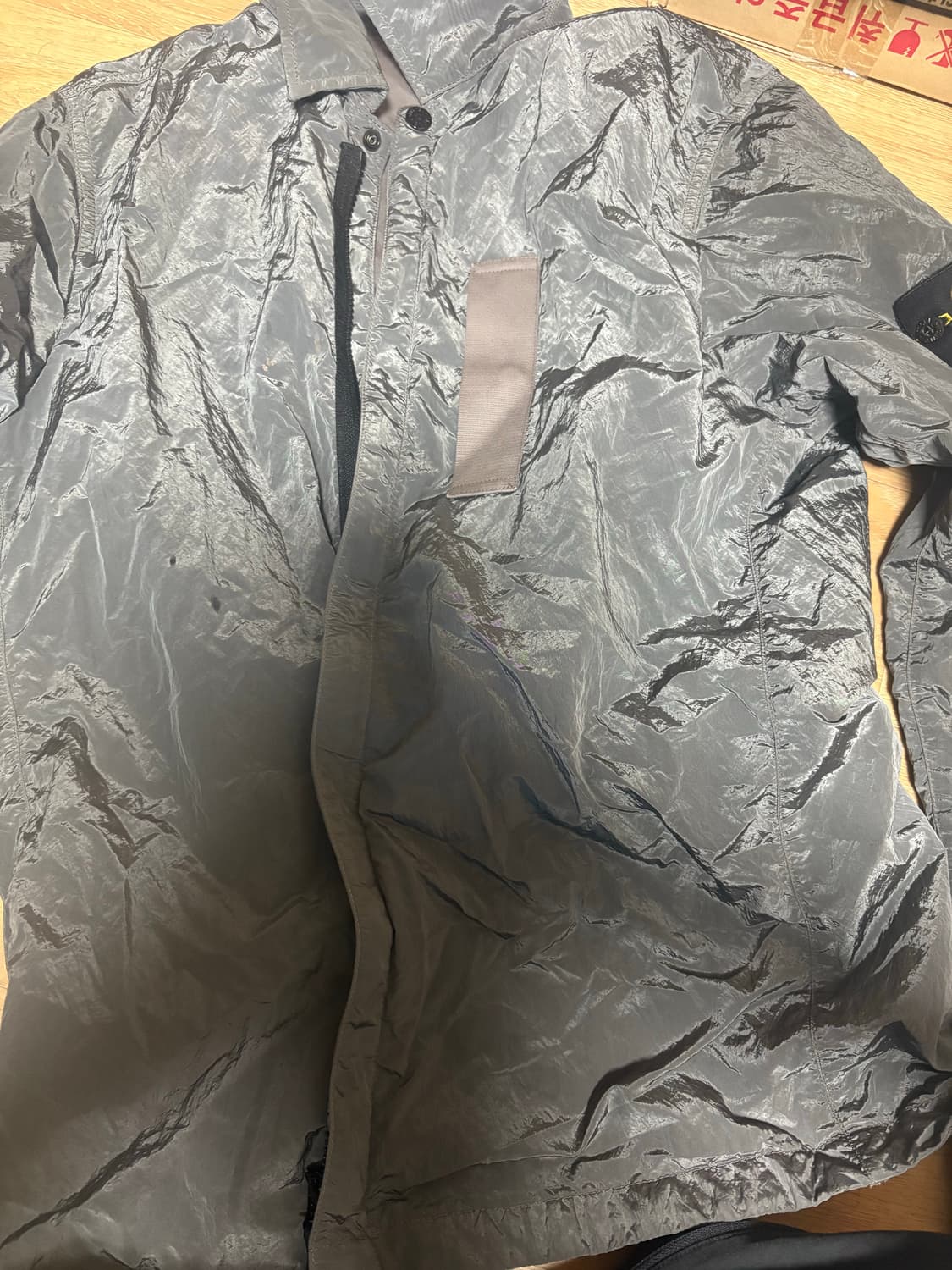 스톤아일랜드 나일론 메탈셔츠 상품이미지2